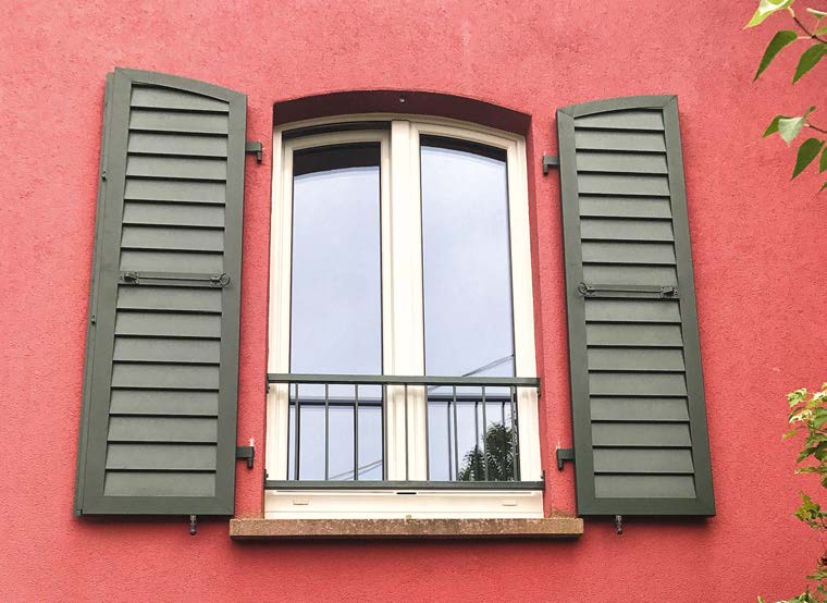 Fenêtre double vitrage et volets